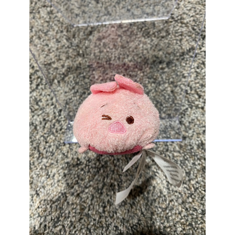 Disney Store Piglet Tsum Tsum Mini 3.5 Inch Plush Winking Winnie the Pooh Pink